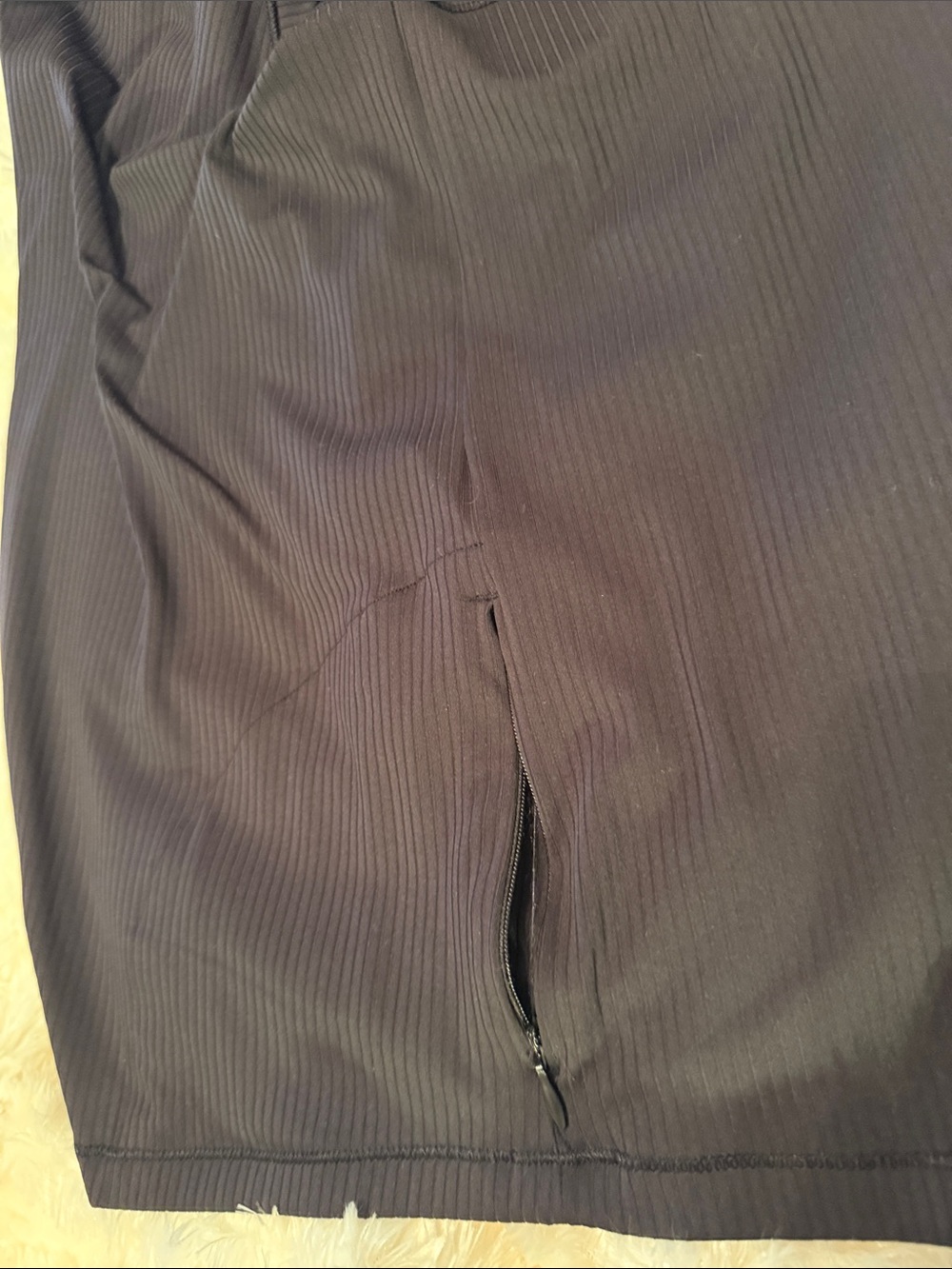 Athletic Works Black Ribbed High-Neck Tank - Picture 4 of 4